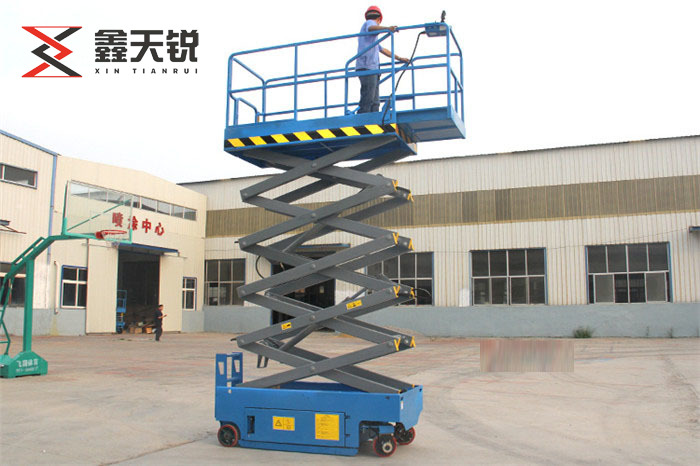 万宁电动辅助行走升降机